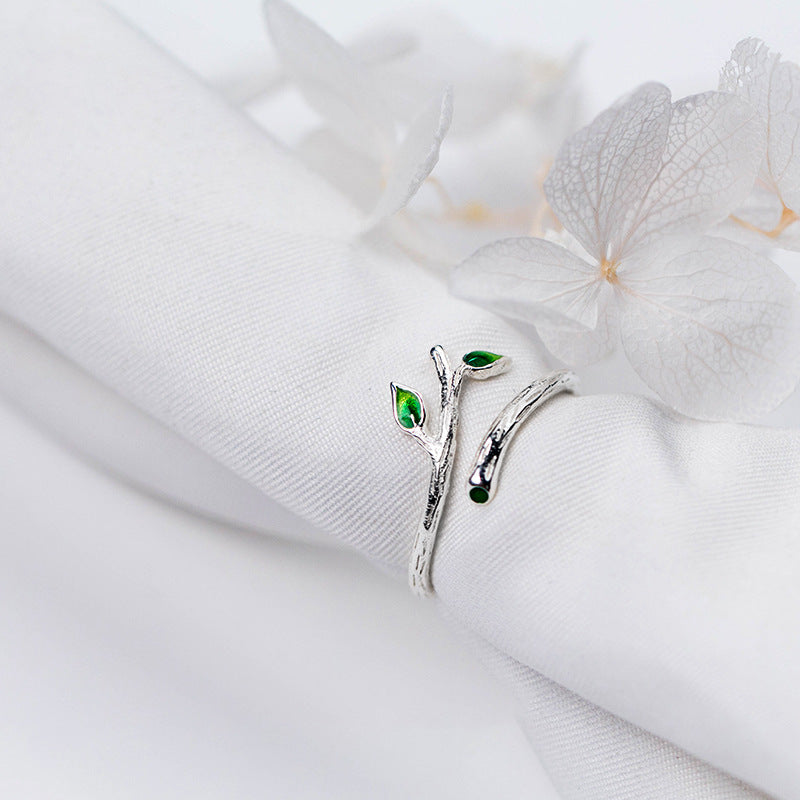 Ivy Embrace Ring